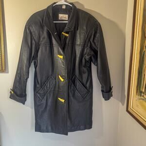 🖤 Vintage Worthington Black Leather Duffle Coat with Yellow Toggles 🖤